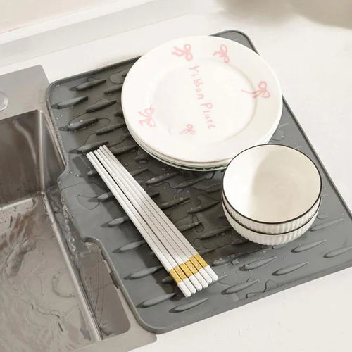 Sloped Silicone Draining Mat -Heat-Proof & Non-Slip