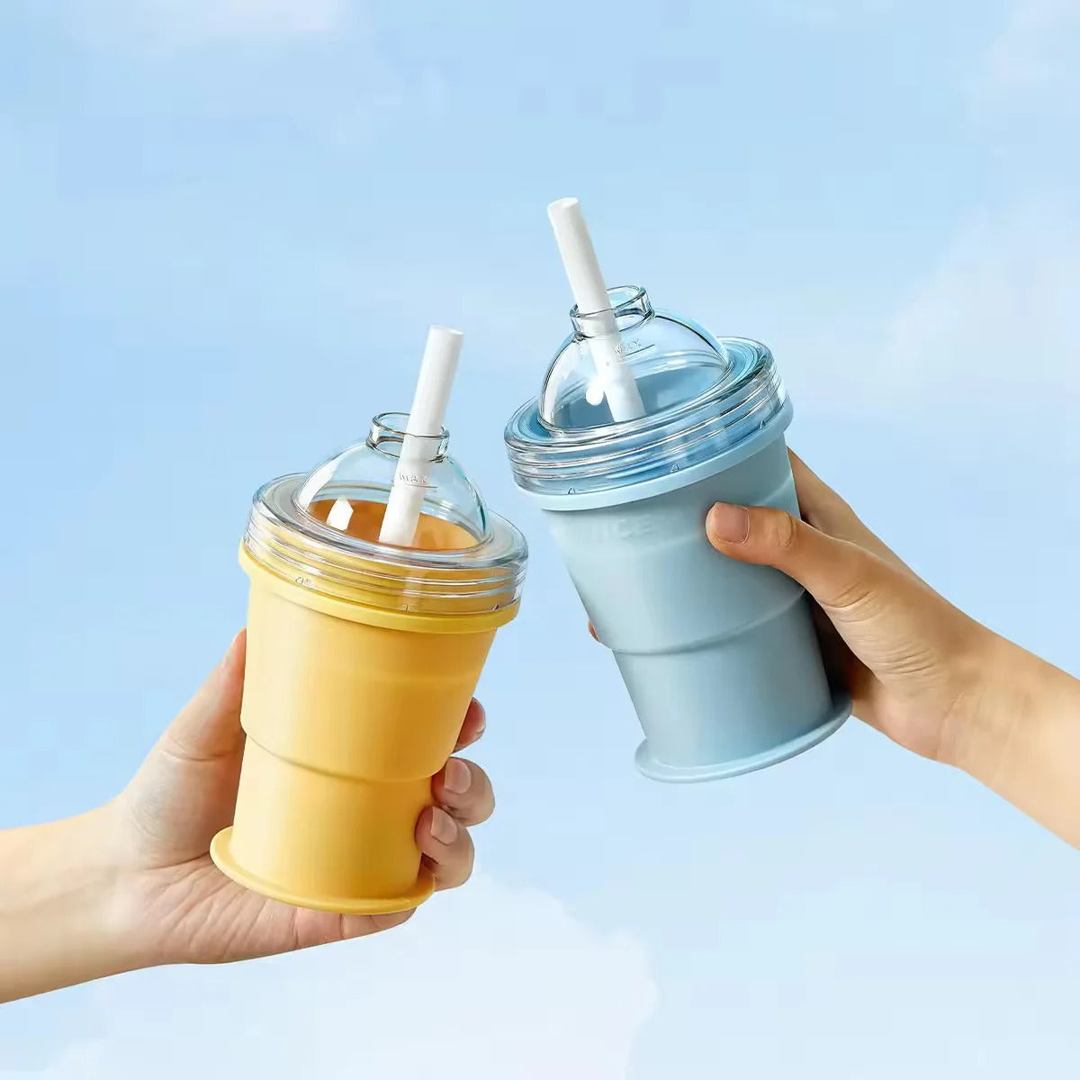 Collapsible Ice Puck Water Cup — Portable Silicone Travel Mug with Built-in Ice Mold